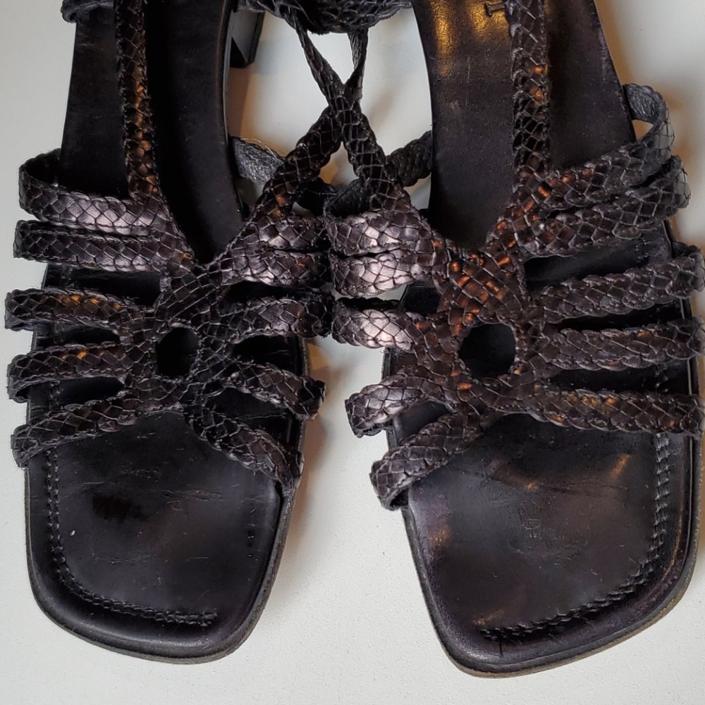 SESTO MEUCCI Italian leather weave sandal blk 9.5N